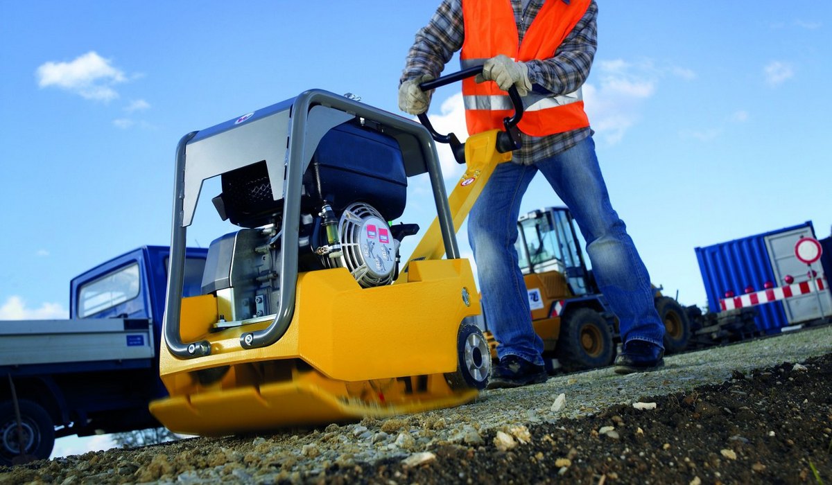 Everything You Ought to Know About Plate Compactors - KiddyPlanet